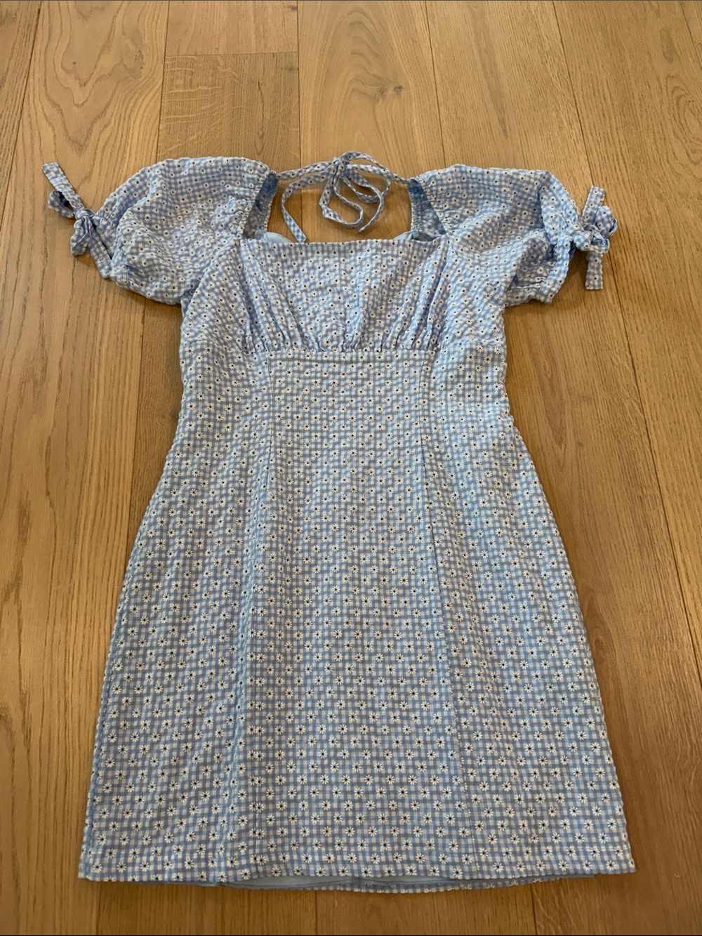 Altar’d State Light Blue Floral Puff-Sleeve Mini Dress Size Medium